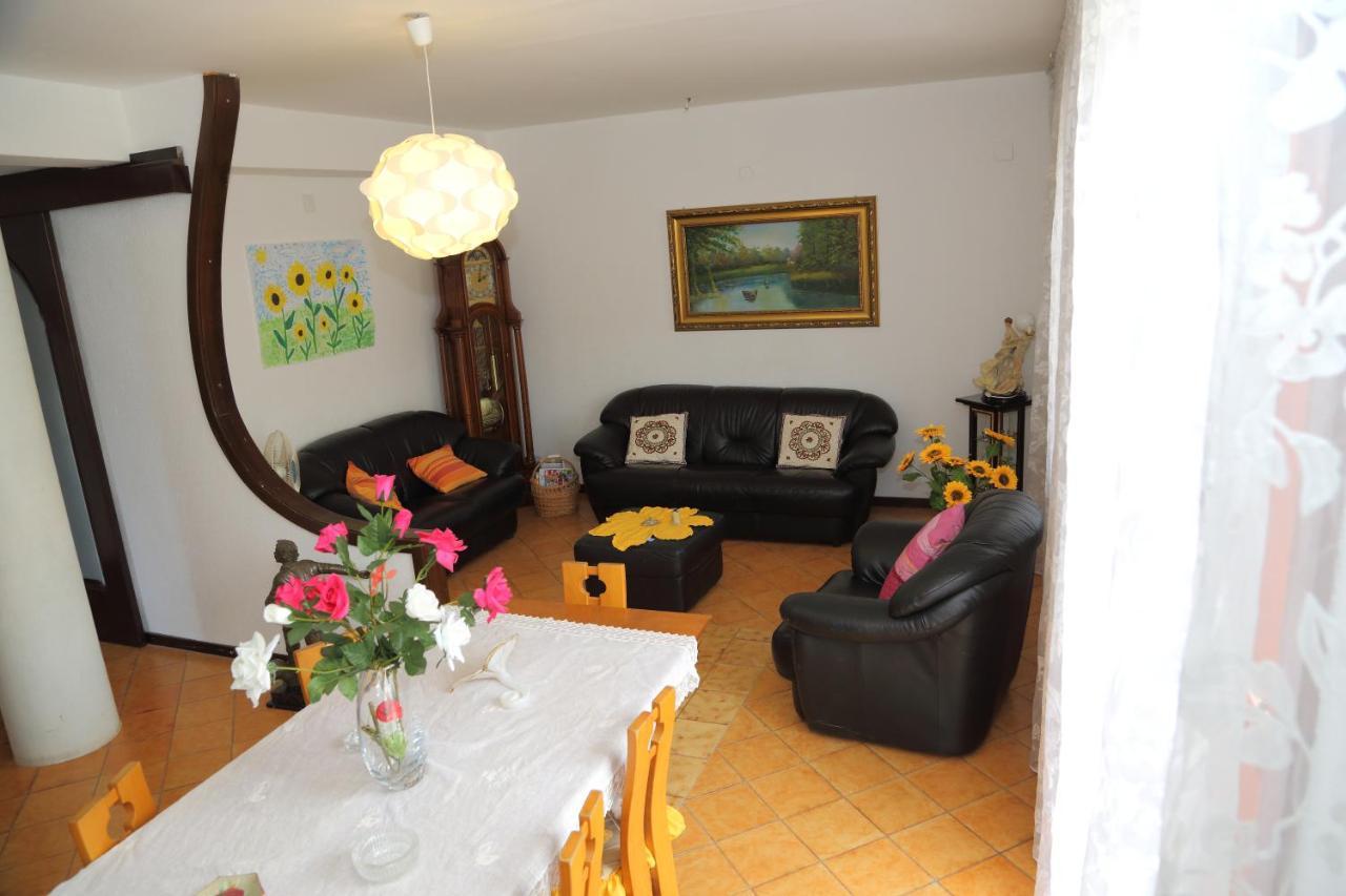 Arcobaleno Bed & Breakfast Campagna Dış mekan fotoğraf