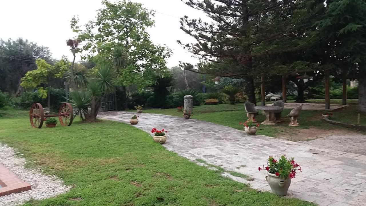 Arcobaleno Bed & Breakfast Campagna Dış mekan fotoğraf