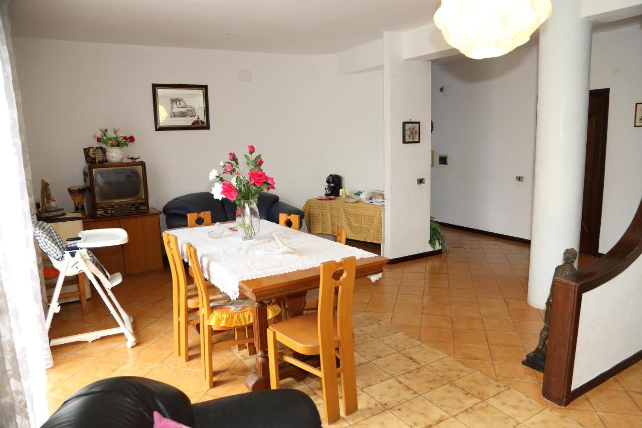 Arcobaleno Bed & Breakfast Campagna Dış mekan fotoğraf